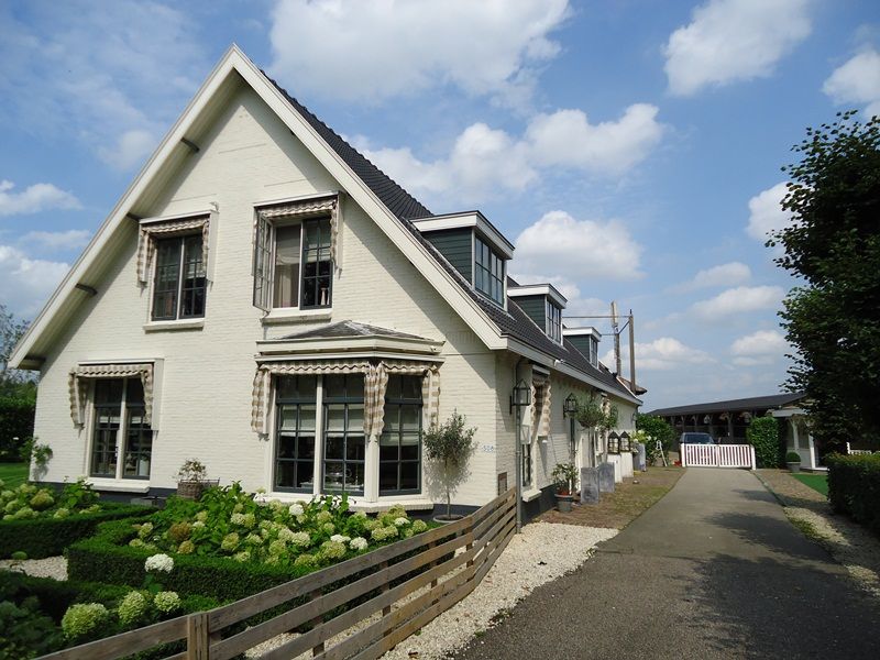 Renovatie woonboerderij en stallencomplex Nieuwegein